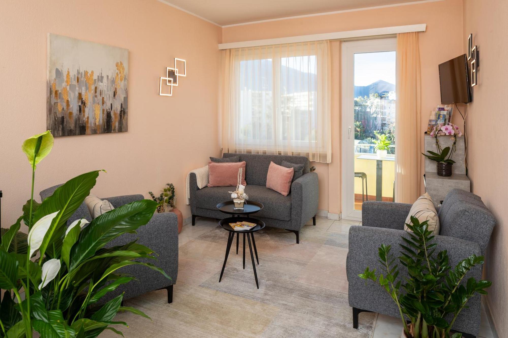 Hotel Rondinella Locarno Exteriör bild