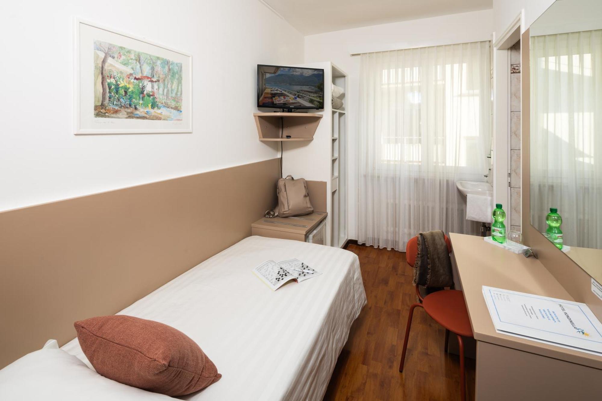 Hotel Rondinella Locarno Exteriör bild