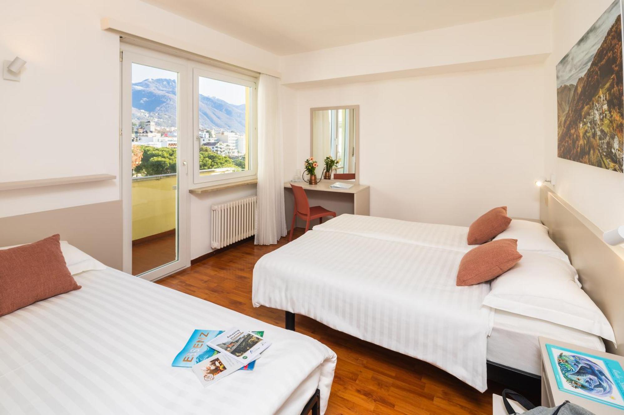 Hotel Rondinella Locarno Exteriör bild